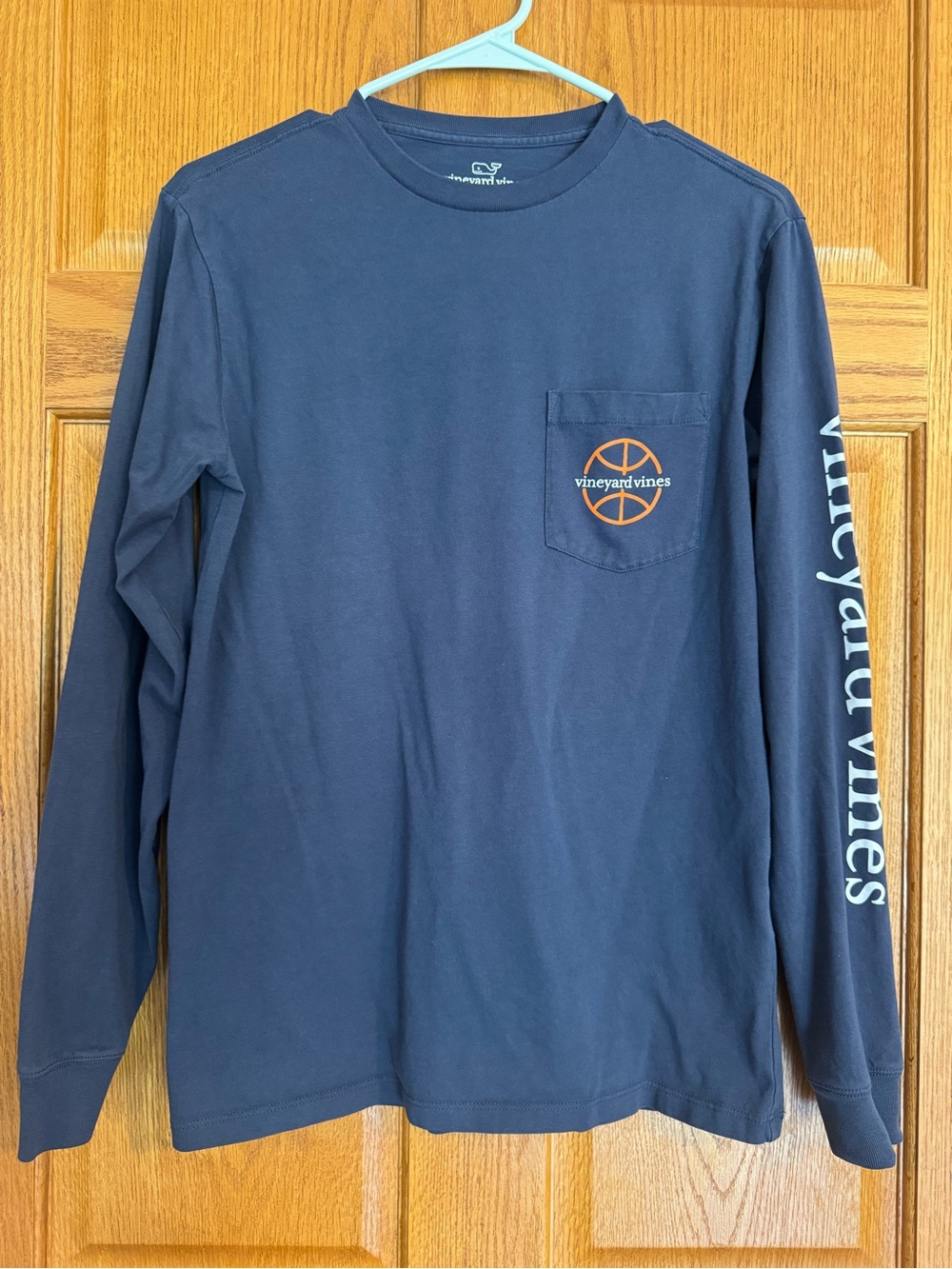 Vineyard Vines Adult XS Long Sleeve Pocket Tee Navy Blue Whale Logo Graphic